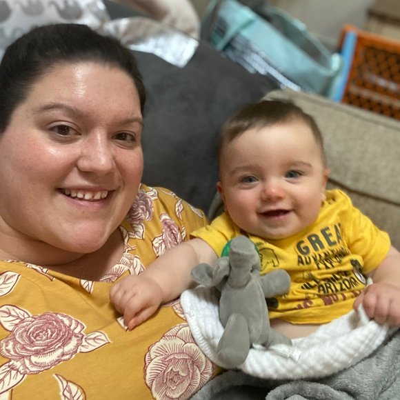 Meet Your Posher! - Picture 4 of 6